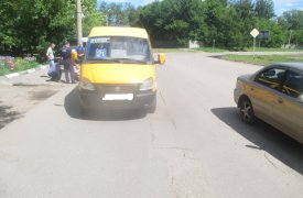 В Новомосковске маршрутка  сбила пенсионерку