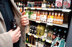 В Тульской области мужчина украл бутылку коньяка