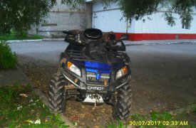 В Куркино водитель катал девушку на квадроцикле и въехал в забор
