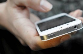 Щекинец напоил знакомую и «отжал» у нее телефон