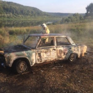 В Тульской области загорелись три автомобиля