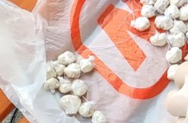 Полицейские поймали мужчину с крупной партией героина