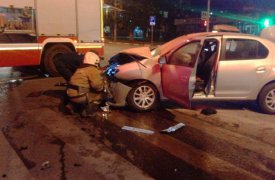 В центре Тулы в результате ДТП загорелся автомобиль