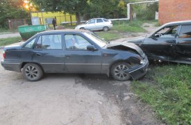 Жительница Узловой сбила ребёнка и протаранила «десятку» на угнанном автомобиле