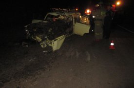 Под Тулой водитель «москвича» протаранил трактор в лоб: погибли три человека