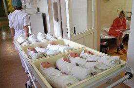 Жительница Новомосковска присвоила деньги врачей роддома