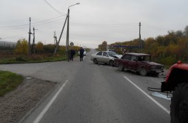 Под Тулой 12-летний мальчик пострадал при столкновении «семёрки» с иномаркой