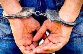 В Туле двое мужчин избили и ограбили прохожего