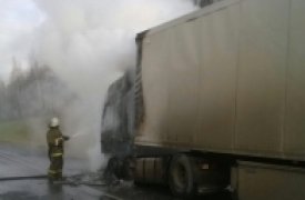В Тульской области на трассе сгорел автомобиль