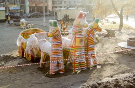В тульском Заречье строят детскую площадку с филимоновскими игрушками