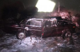 Под Тулой в перевернувшейся «шестёрке» пострадали три молодых человека
