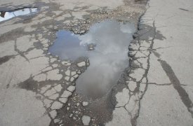 Жители деревень Узловского района попросили Алексея Дюмина отремонтировать дорогу