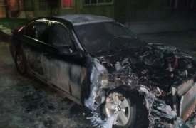 В Тульской области у BMW сгорел капот