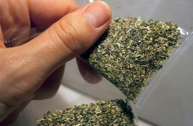 В Туле парень с девушкой попались на распространении «соли» и «спайса»