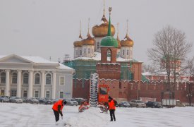 Работа коммунальщиков в снегопад под неустанным контролем Алексея Дюмина