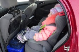 Сотрудники ГИБДД проверили, как тульские водители возят маленьких пассажиров