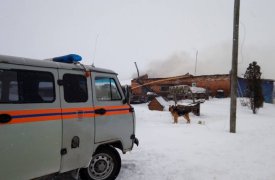 В Кимовском районе 15 человек тушили кирпичный дом