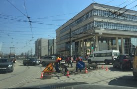 В Туле ремонтируют трамвайные пути на Советской