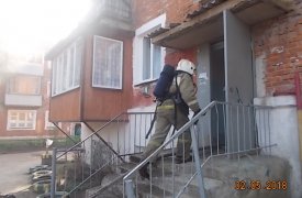 Утром в Киреевске огнеборцы спасли из пожара 6 человек