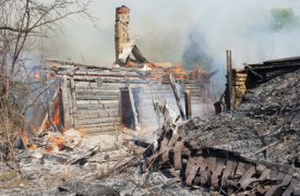 В Прилепах огонь уничтожил частный дом