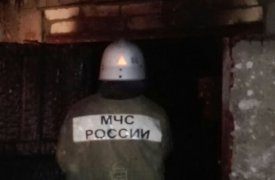 В Богородицке 7 человек тушили горящий сарай