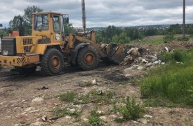 На Торховском проезде и Орловском шоссе ликвидируют стихийные свалки