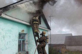 В Туле загорелся жилой дом