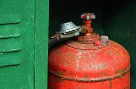 Жители Дубенского района заплатят по 100 тыс. руб. за кражу двух газовых баллонов