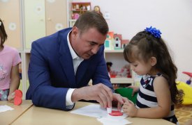 Алексей Дюмин посетил Социально-реабилитационный центр для несовершеннолетних