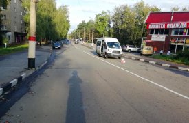В Алексине попавший под микроавтобус пенсионер скончался в больнице