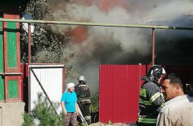 В Туле на ул. Либкнехта горит жилой дом