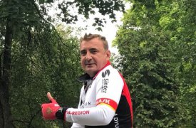 Алексей Дюмин устроил утренний велосипедный заезд