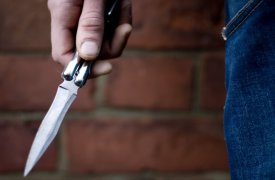Пьяный туляк пообещал убить полицейского и пригрозил ножом