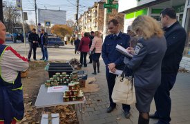 В Туле оштрафовали несанкционированных торговцев красной и чёрной икрой