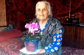 В Туле с девяностолетием поздравили Екатерину Могильникову