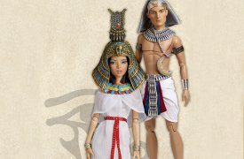 13 ноября в Туле открывается выставка «История моды в куклах» из частного собрания дизайнера Наталии Алёшиной