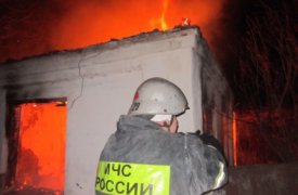 В Ефремове в коллективном саду загорелась дача