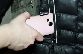 В Заречье воришка обчистил карманы куртки посетителя бара