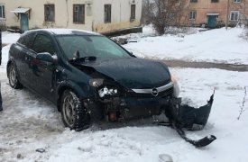 В Алексине иномарка переехала женщину и врезалась в другую машину