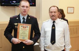 В Туле наградили отличившихся полицейских в дни новогодних праздников
