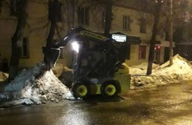 На уборке Тулы от снега заняты 136 рабочих и 98 машин