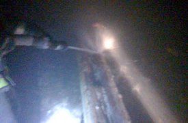 Восемь человек тушили горящий мусор в подвале в Алексине