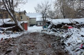 В Центральном округе Тулы продолжают сносить хозпостройки