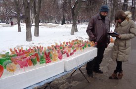 В Туле объявились нелегальные торговцы леденцами на палочке