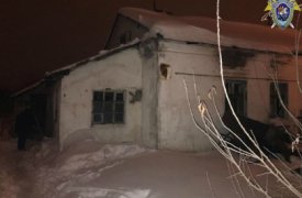 После пожара в квартире в Новомосковске нашли труп мужчины