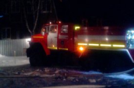 18 человек  тушили горящий дом в Нижней Китаевке