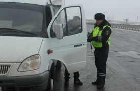 Во время ночного рейда в Туле выявили двух нелегальных перевозчиков