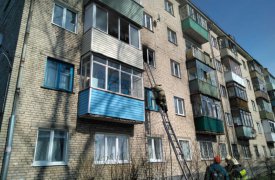 В Туле пожарные вывели из задымлённого подъезда 10 человек