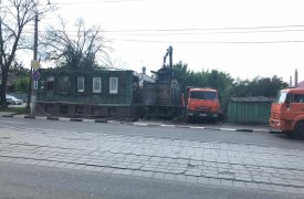 На улице Оборонной в Туле сносят аварийный дом