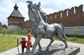 В Туле на Казанской набережной появились новые арт-объекты